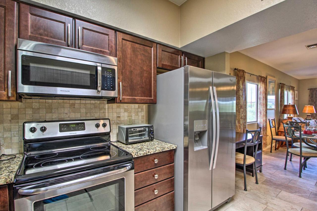 Relaxing Green Valley Townhome About 30 Mi To Tucson! Esterno foto