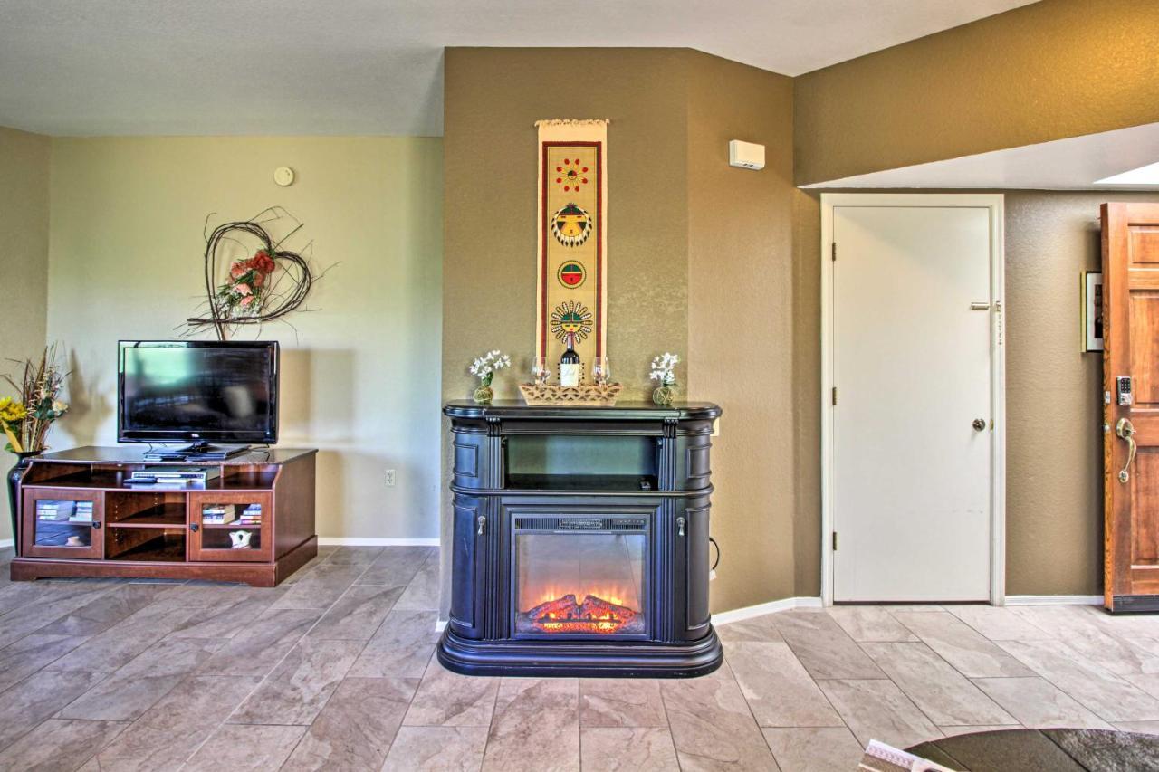 Relaxing Green Valley Townhome About 30 Mi To Tucson! Esterno foto